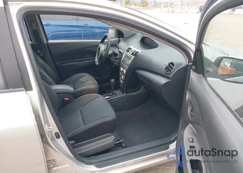 2012 Toyota Yaris z USA, uszkodzony, nr VIN JTDBT4K36C1416857